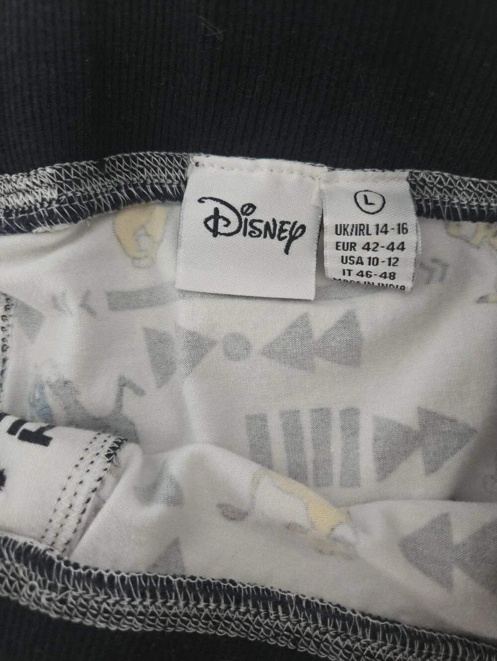Disney The Lion King White, Black & Yellow Pajama Pants - Picture 6 of 7